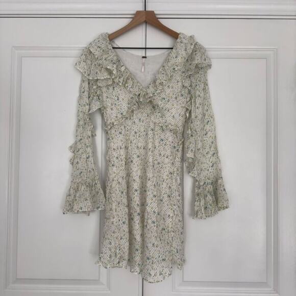 Free People Sweetest Thing Mini Dress Bell Long Sleeve Ruffle Buttons Floral 10 - Picture 2 of 13